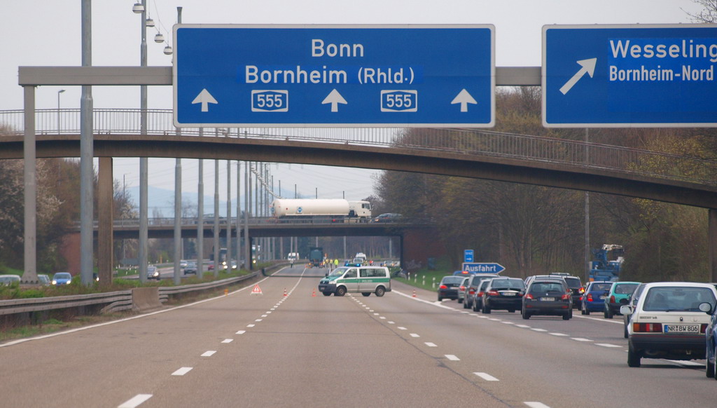 VU A 555 Rich Bonn Hoehe AS Wesseling P04.JPG